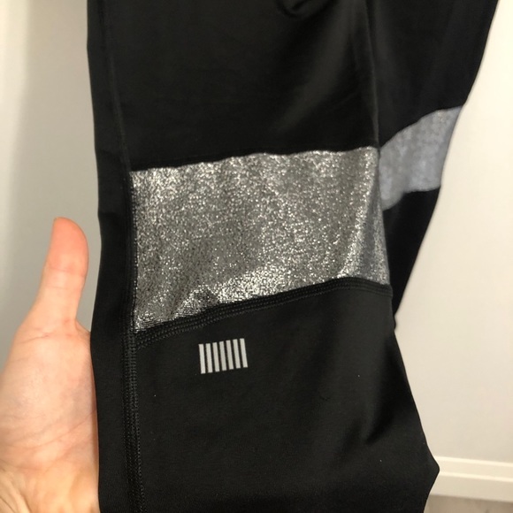 Victoria’s Secret Shiny Panel Leggings - Picture 13 of 14